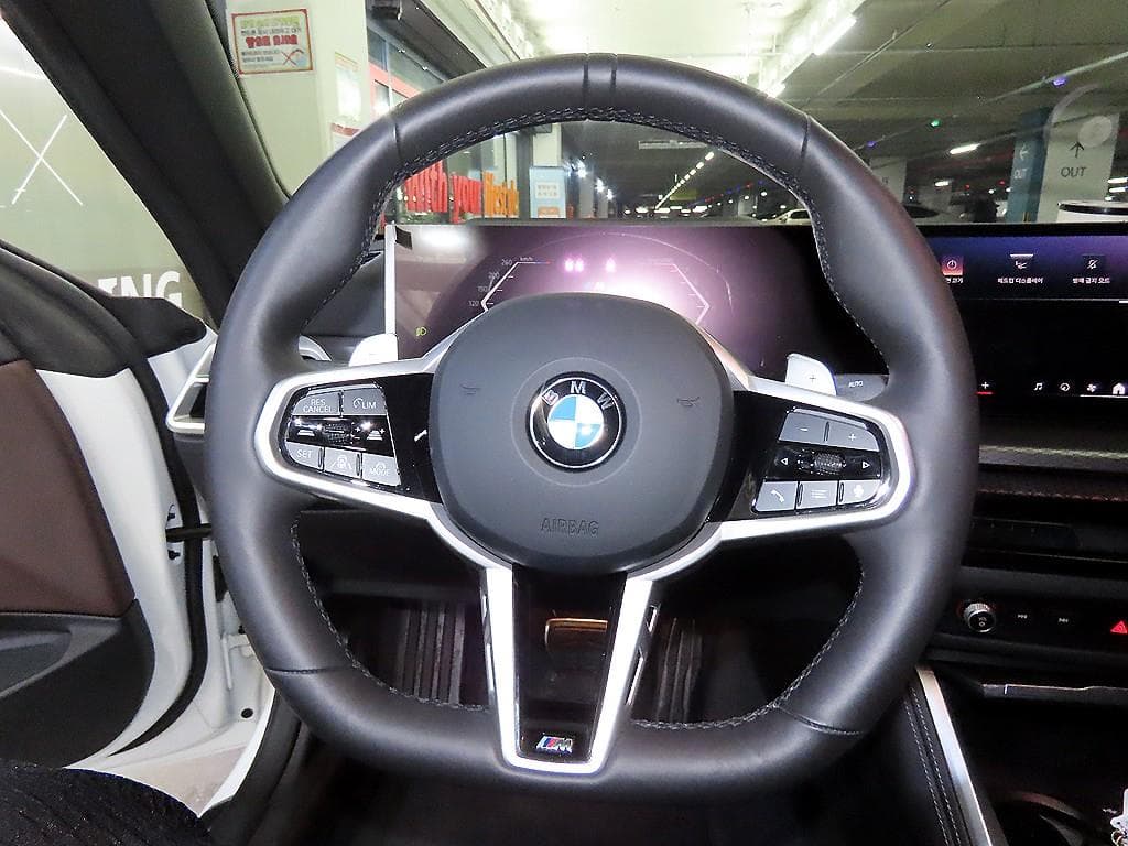 BMW 4시리즈 (G22)420i Convertible M Sport Pro - 11