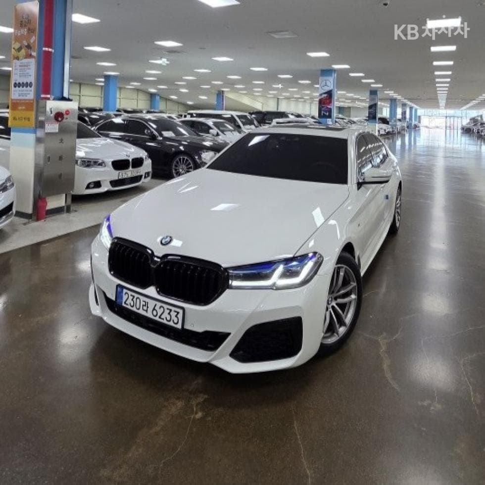 BMW 올New5 Series (G30) 520d M Sport Plus - Image 1