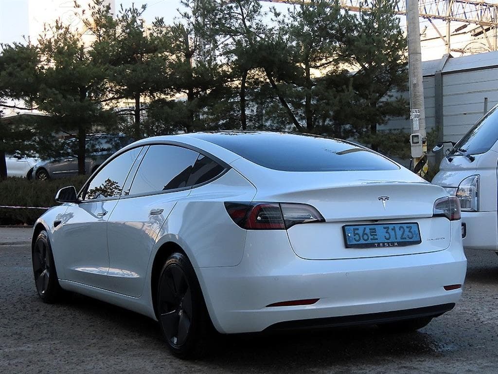 테슬라 Model 3Long Range - 2