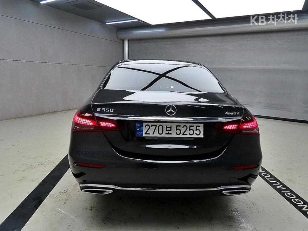 Mercedes-Benz E-Клас (W213)E350 4MATIC Avantgarde - 3