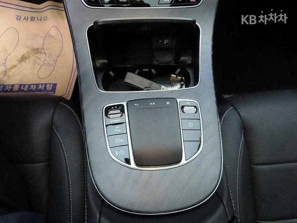 Mercedes-Benz E-Клас (W213)E350 4MATIC Avantgarde - 14