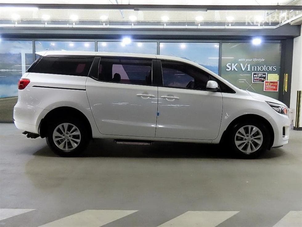 Киа All New Канивал6Местен승 2.2 Дизел 휠체어 리프트 - 19