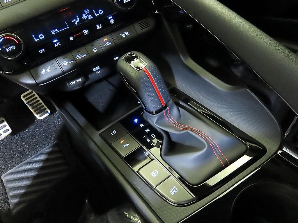 Hyundai The New (facelift) Avante (Elantra) N Line (CN7)1.6 Gasoline Inspiration - 12