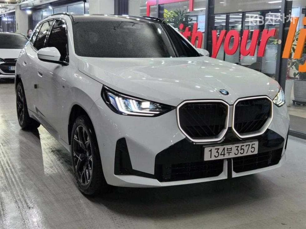 BMW X3 (G45) xDrive 20 M Sport - Image 1