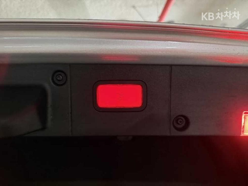 Mercedes-Benz Нов S-КласS550 W221 - 7