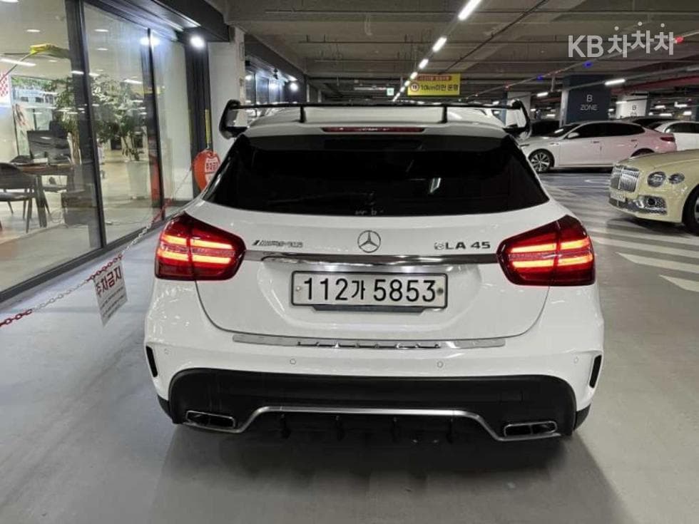 Mercedes-Benz GLA X156GLA45 AMG 4매틱 - 5