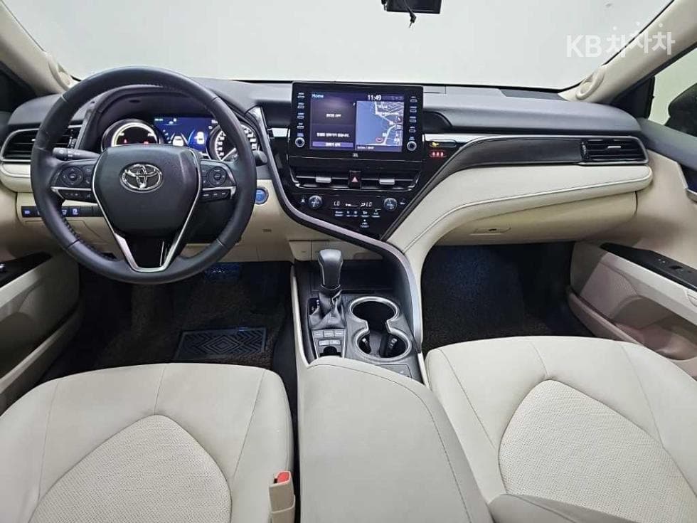 Toyota Camry XV702.5L хибрид XLE - 7