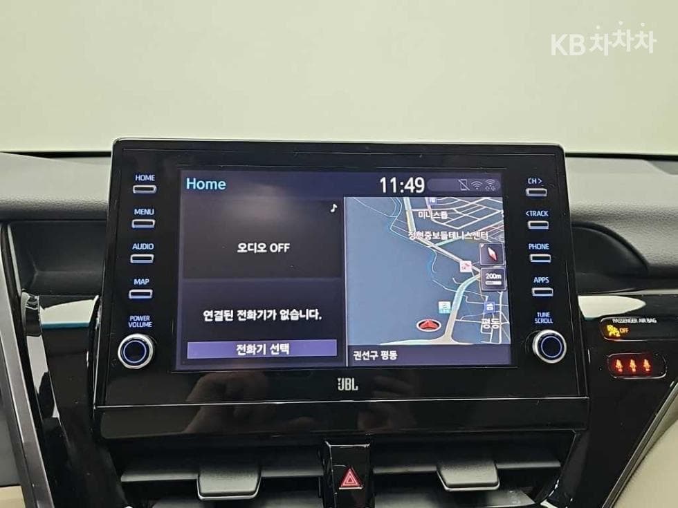 Toyota Camry XV702.5L хибрид XLE - 14
