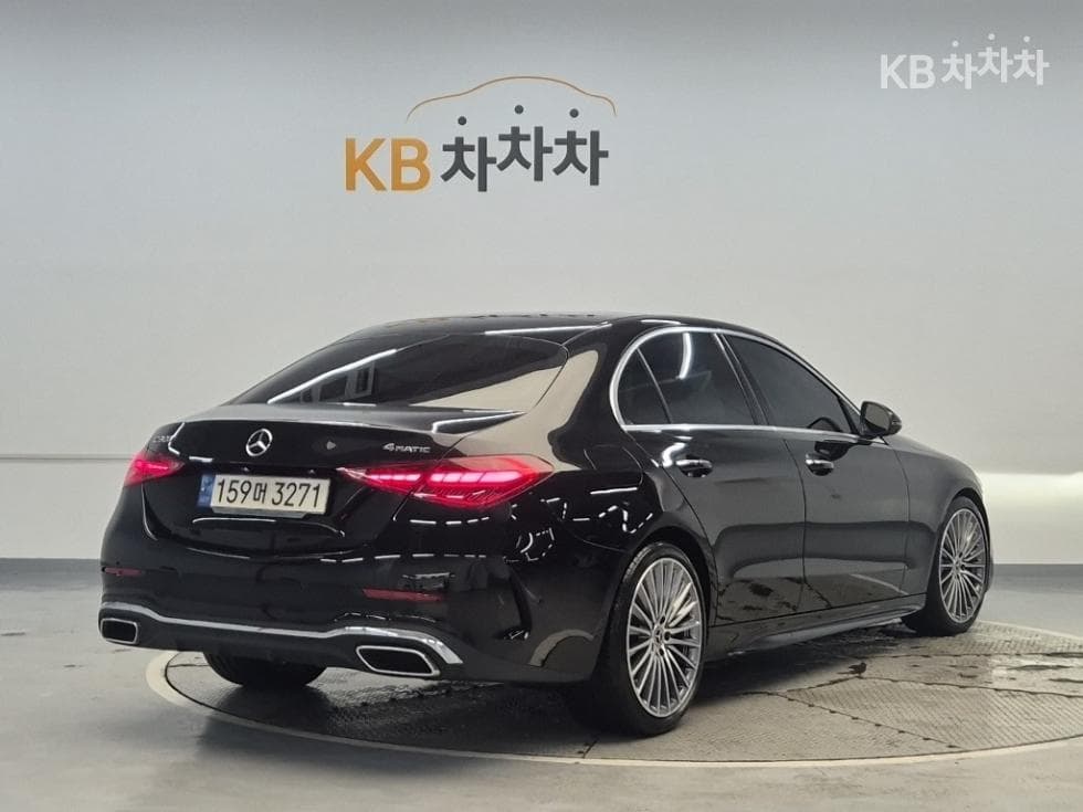 Mercedes-Benz The New (фейслифт) C-КласC300 e 4Matic AMG Line - 3