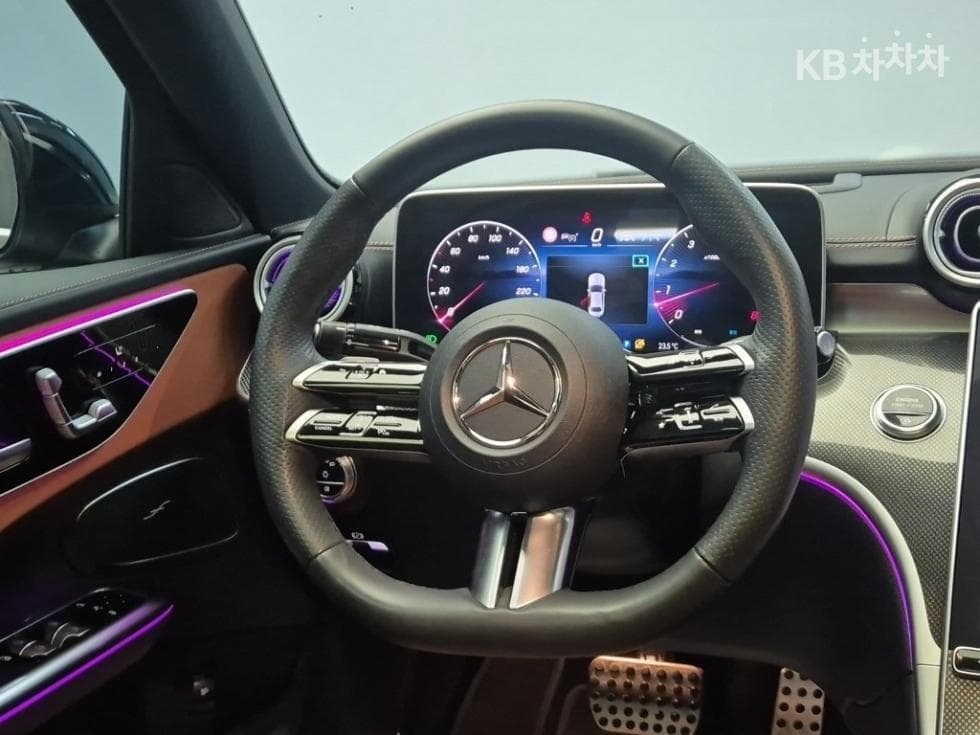 Mercedes-Benz The New (фейслифт) C-КласC300 e 4Matic AMG Line - 9