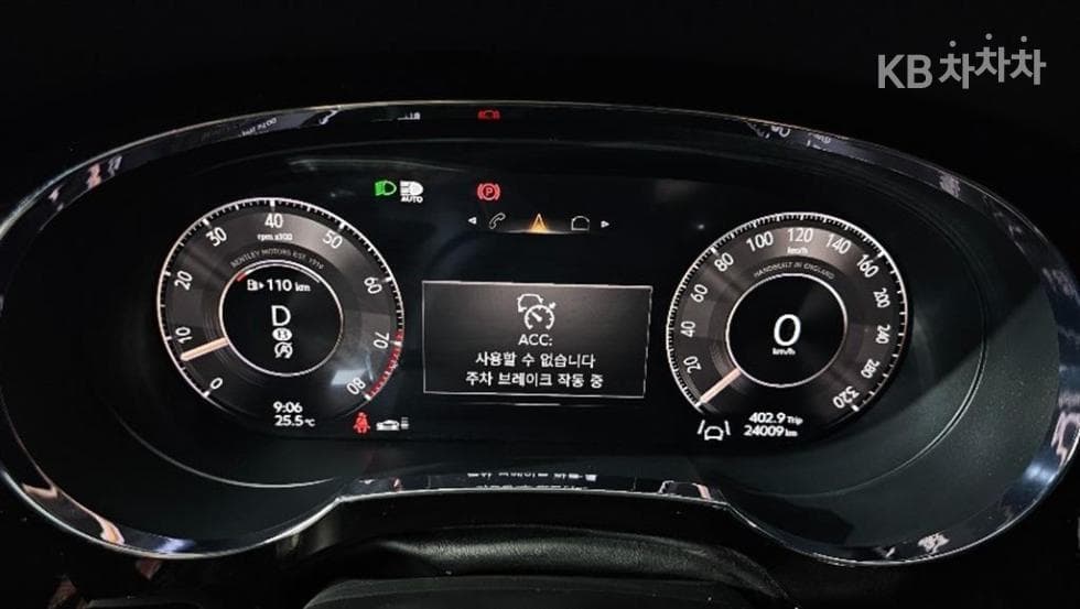벤틀리 벤테이가4.0 V8 - 9