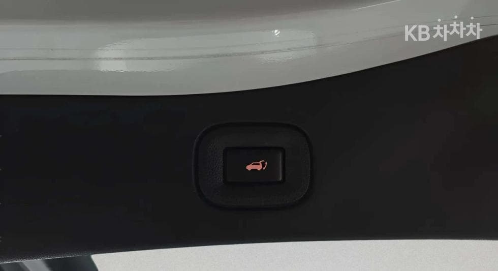 Рено Корея Нов QM62.0 LPe 2WD PREMIERE - 13
