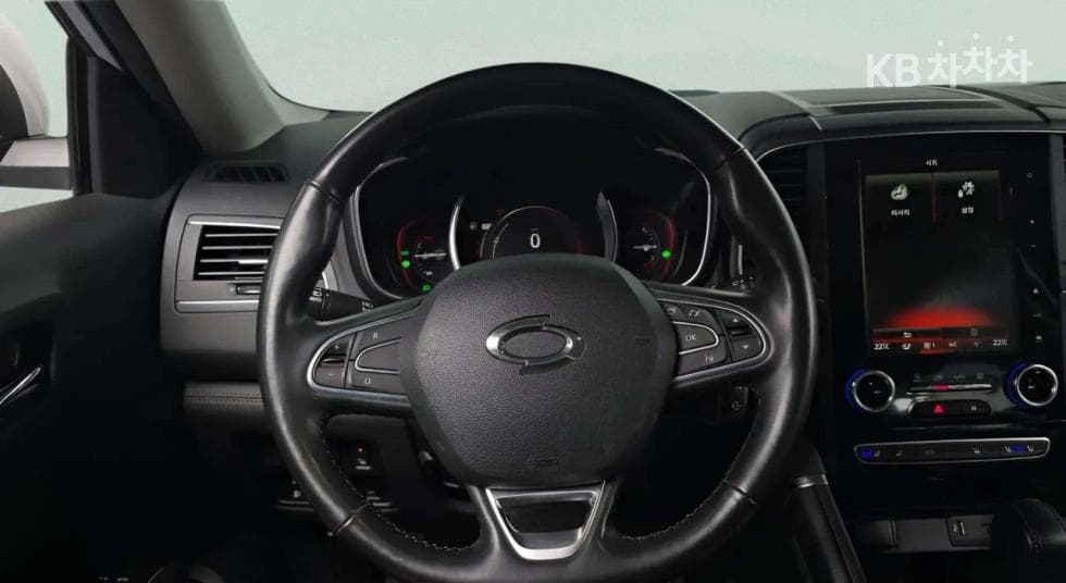 Рено Корея Нов QM62.0 LPe 2WD PREMIERE - 14