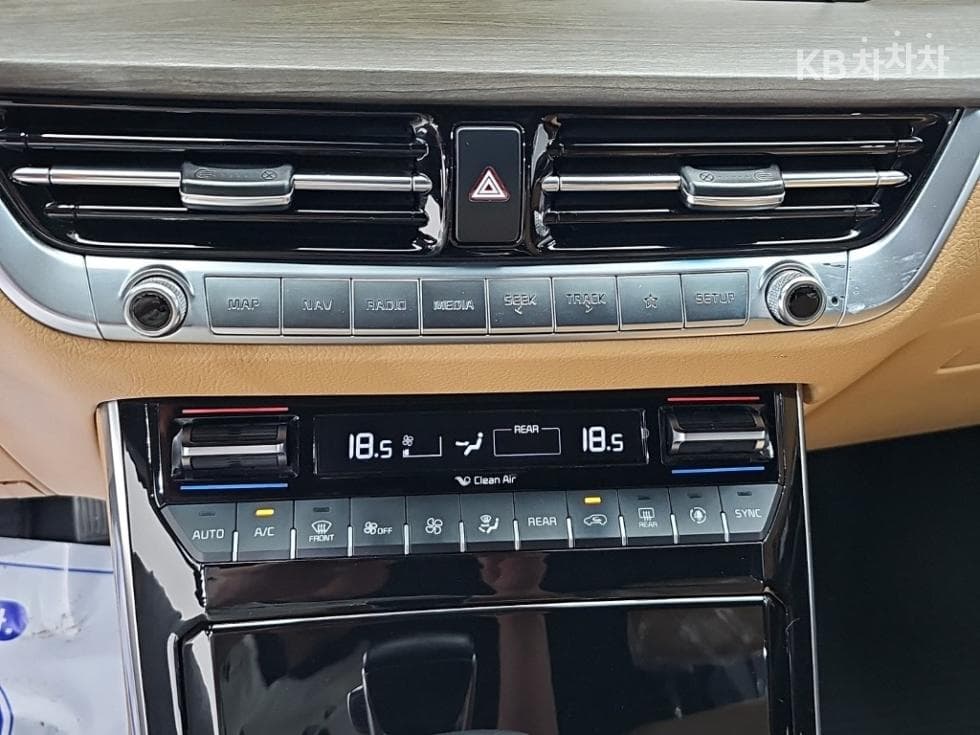 Киа Mohave 더마스터3.0 Дизел 4x4 플래티넘 - 10
