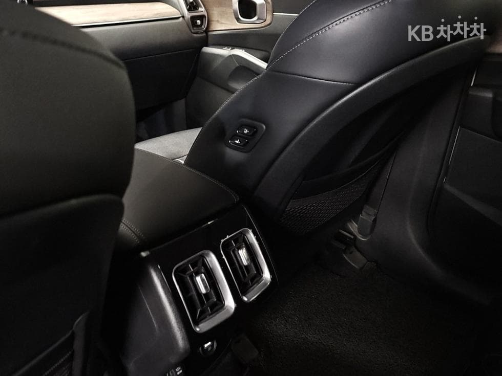 Kia The New (facelift) Sorento MQ42.2 Diesel 2WD Prestige - 14