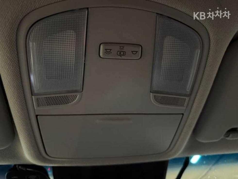 Хюндай Kona 일렉트릭Premium - 13