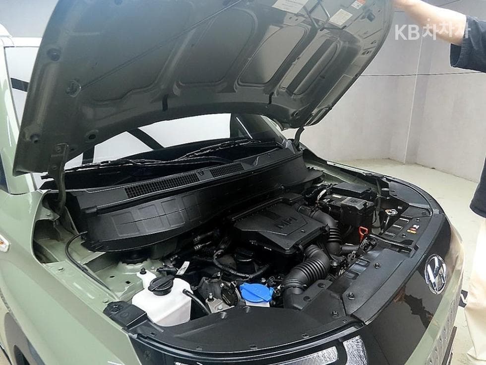 Хюндай Каспър1.0 Бензин 디 에센셜 Базов - 18