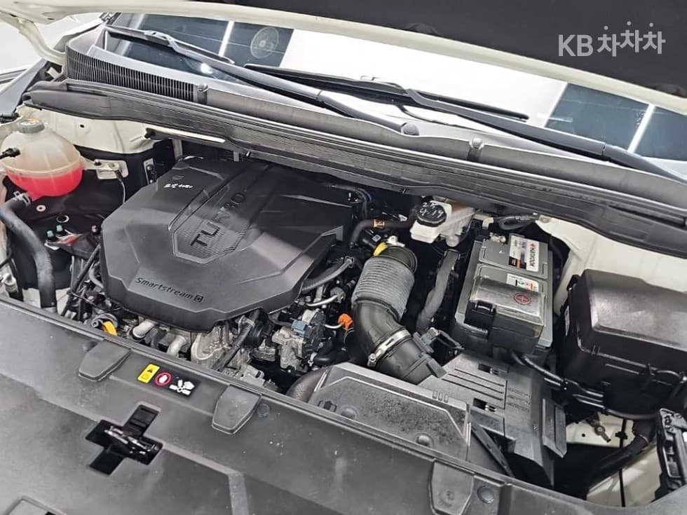 Kia Carnival 4th generationD2.2 7-seater (Limousine) Signature - 5