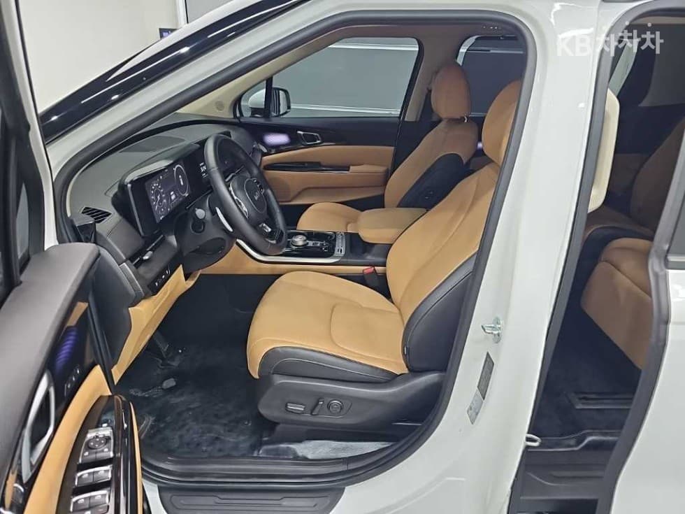 Kia Carnival 4th generationD2.2 7-seater (Limousine) Signature - 11