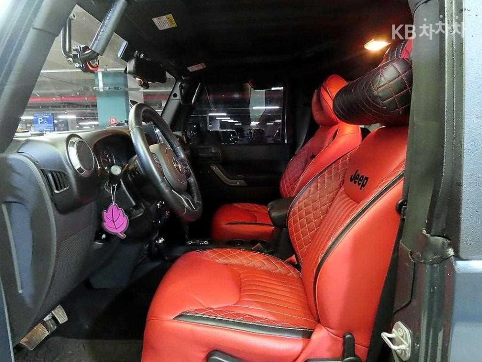 지프 랭글러3.6 스포츠 JK - 6