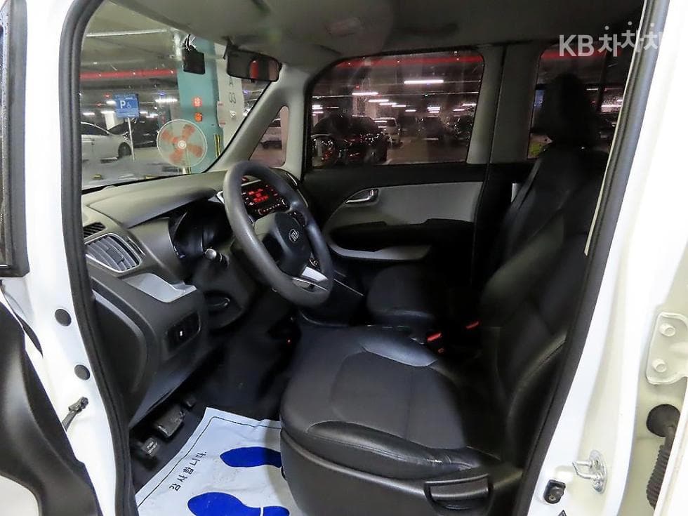 Kia The New (facelift) Ray (van) Van1.0 Gasoline Van 2-seater Prestige - 6