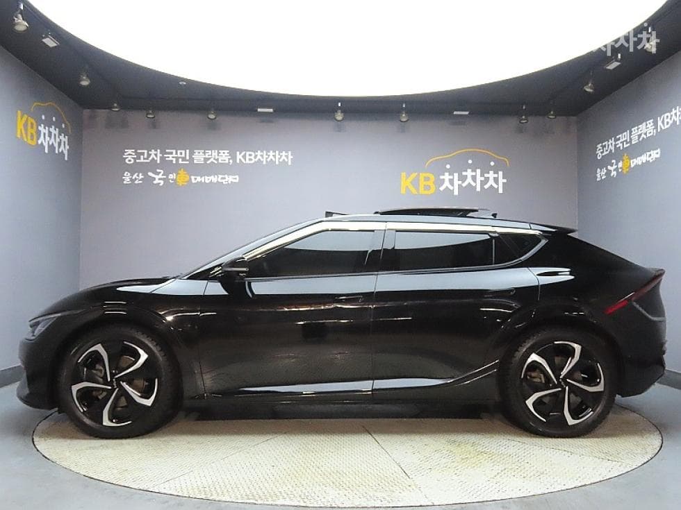 Kia EV6롱 레Seater지 4WD GT-Line - 5