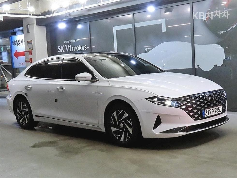 Хюндай The New (фейслифт) Grandeur (Azera) Хибрид 2.4 Le Blanc - Image 1