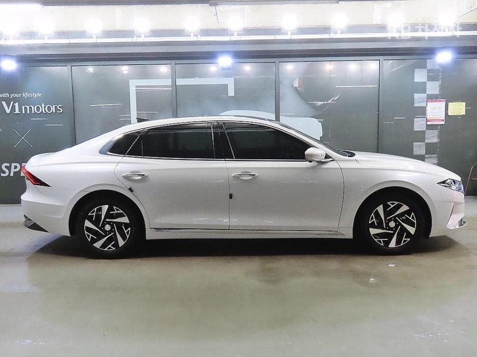 Хюндай The New (фейслифт) Grandeur (Azera) Хибрид2.4 Le Blanc - 3