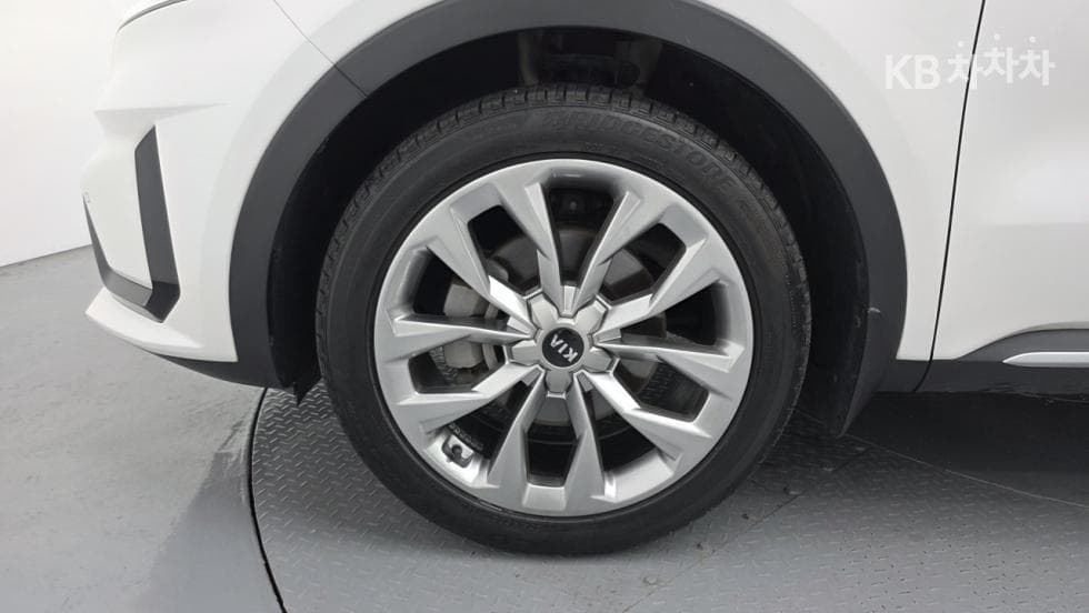 Киа Sorento 4-то поколение2.2 Дизел 2WD Тренди - 7