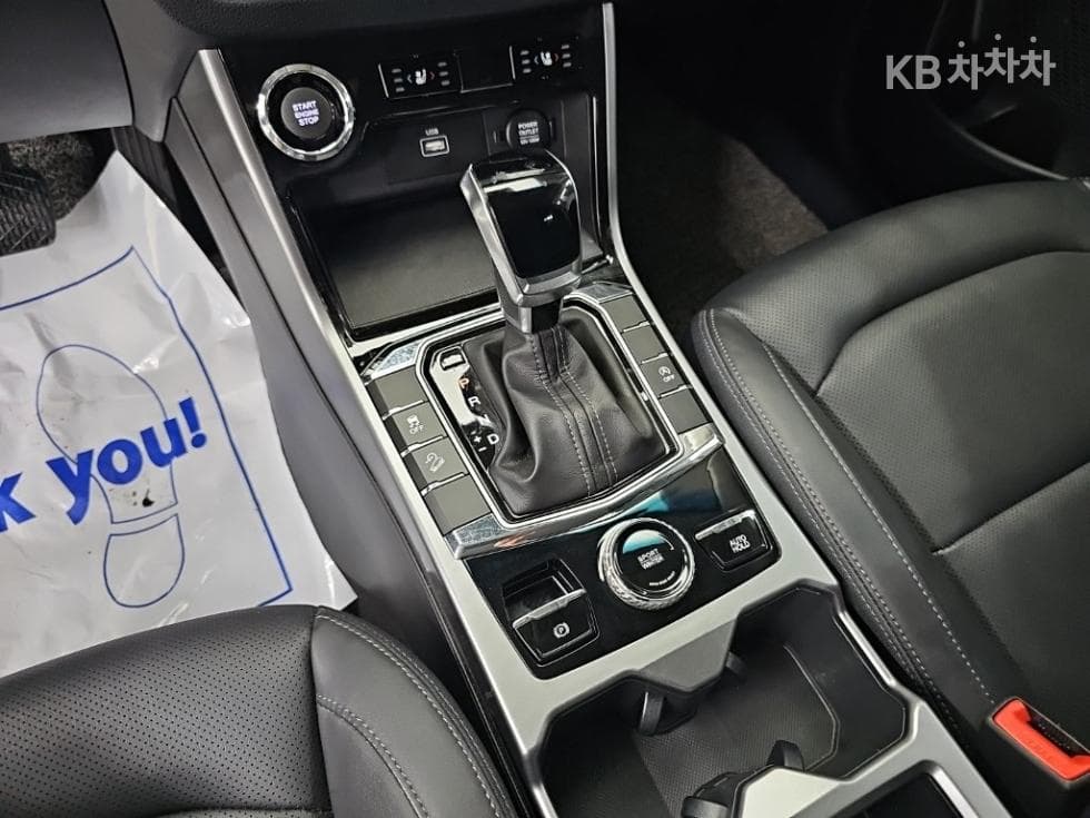 КейДжи Мобилити 뷰티플 코란도1.5 GDi Turbo 2WD C5 Plus - 8