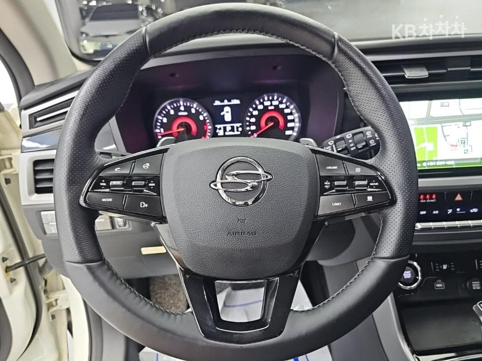 КейДжи Мобилити 뷰티플 코란도1.5 GDi Turbo 2WD C5 Plus - 9