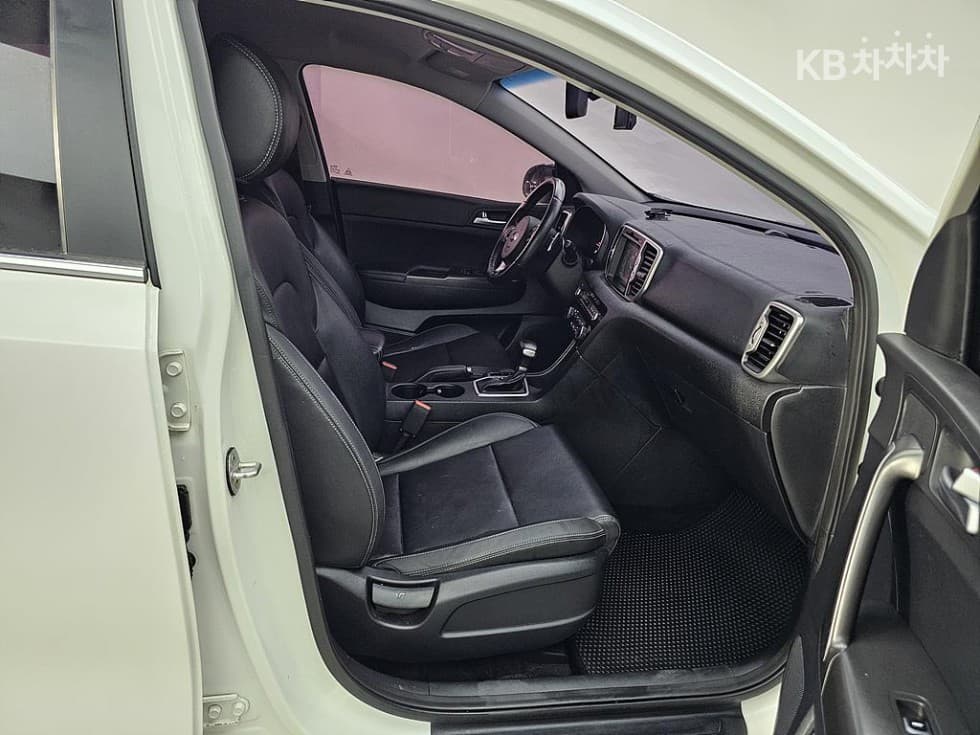 Kia Sportage 4th generationDiesel 1.7 2WD Noblesse - 8