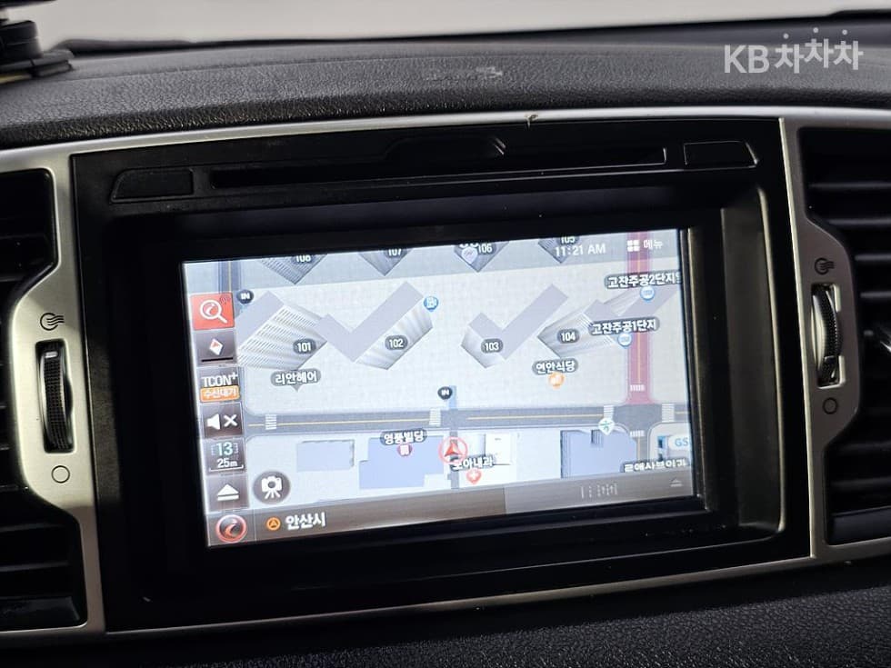 Kia Sportage 4th generationDiesel 1.7 2WD Noblesse - 12