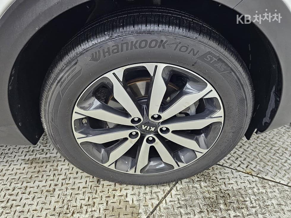 Kia Sportage 4th generationDiesel 1.7 2WD Noblesse - 20
