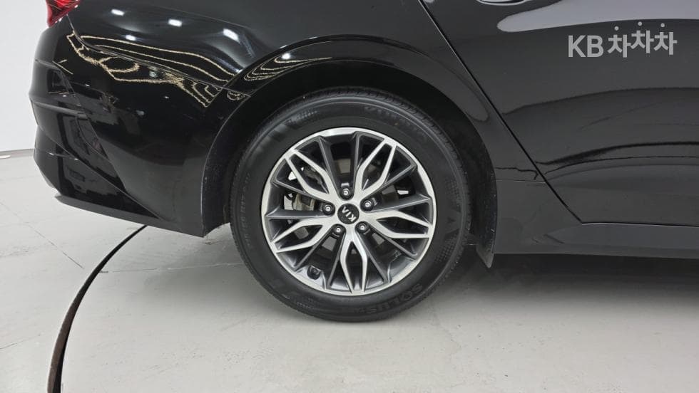 Киа K5 3-토 поколение2.0 Бензин Тренди - 5
