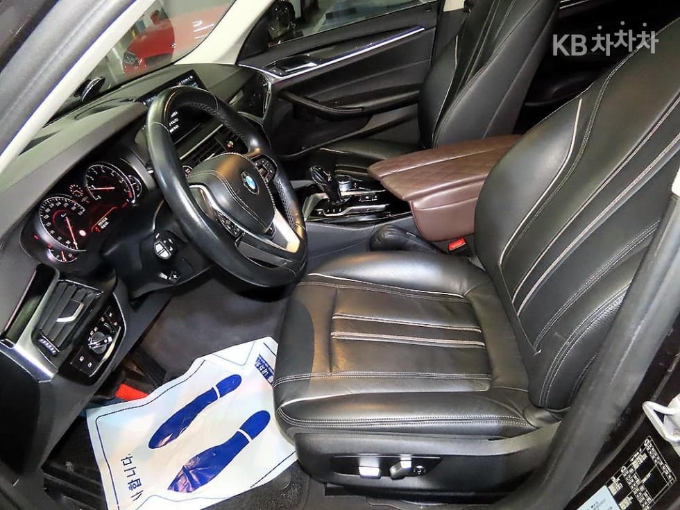 BMW 올Нов5 Серия (G30)520i Luxury - 6