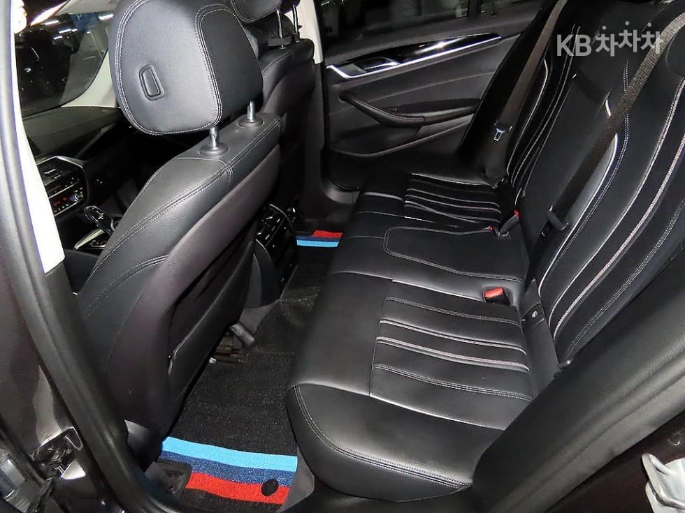 BMW 올Нов5 Серия (G30)520i Luxury - 7