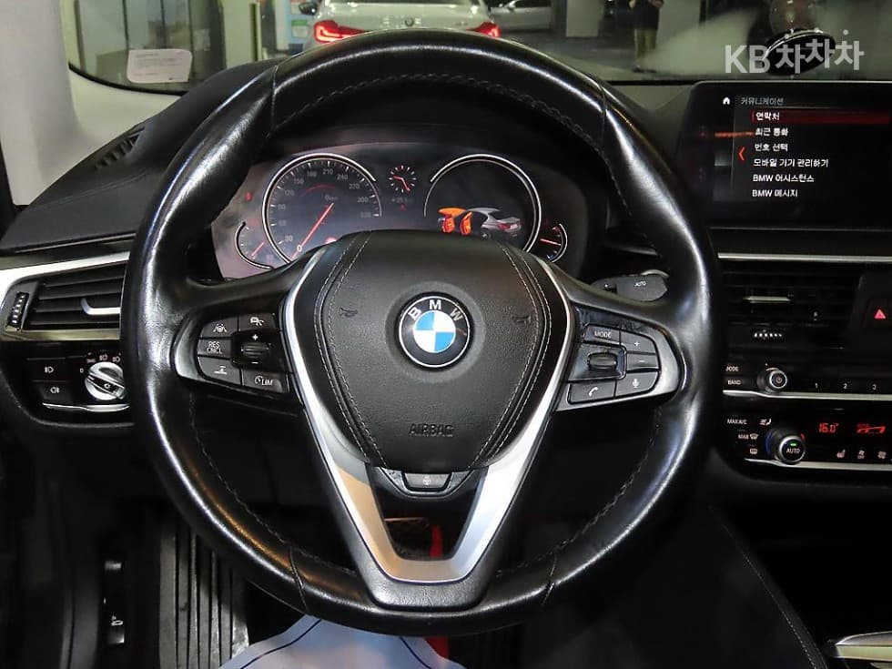 BMW 올Нов5 Серия (G30)520i Luxury - 8