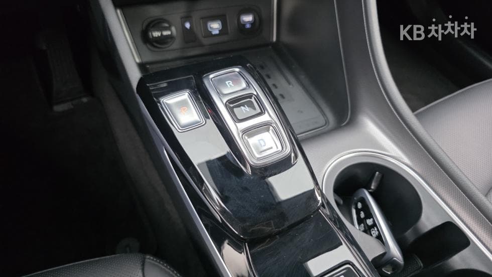 Хюндай Соната (DN8)2.0 Premium Plus - 8