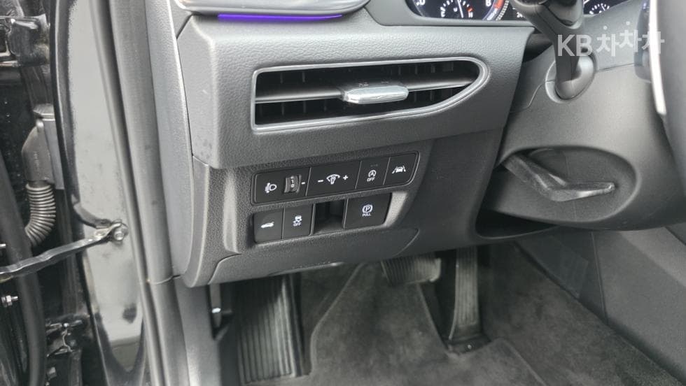 Хюндай Соната (DN8)2.0 Premium Plus - 27