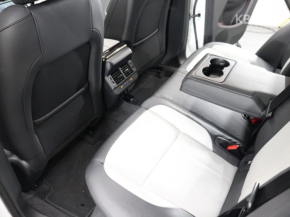 Land Rover Нов Range Rover Евок2.0 P250 Dynamic SE - 10