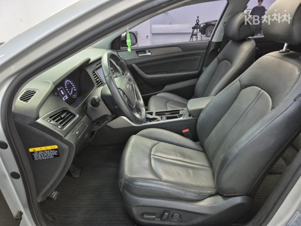 Хюндай Соната LF2.4 Exclusive - 11