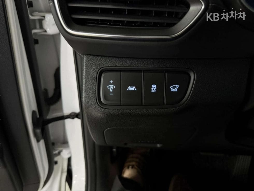 Хюндай Санта Фе TMБензин 2.0T 2WD Престиж - 14