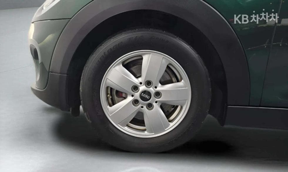 Мини Cooper 5-врати1.5 Стандартен - 28