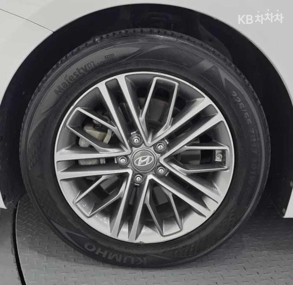 Хюндай Grandeur (Azera)IG2.4 Modern Стандартен - 15