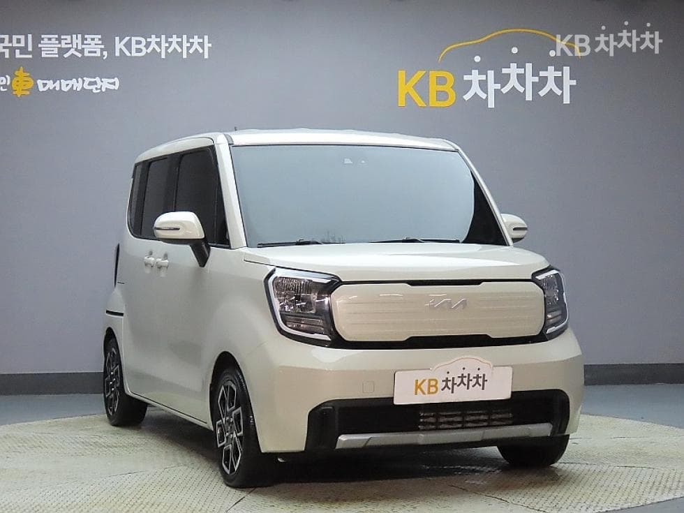 Kia The New (facelift) Kia Ray (van)1.0 Gasoline Signature - 3