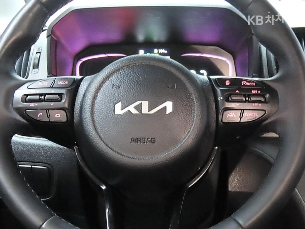 Kia The New (facelift) Kia Ray (van)1.0 Gasoline Signature - 17
