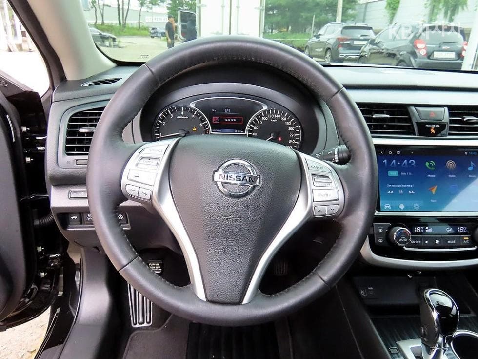 Нисан 알티마2.5 Smart CVT (Безстепенна) - 8