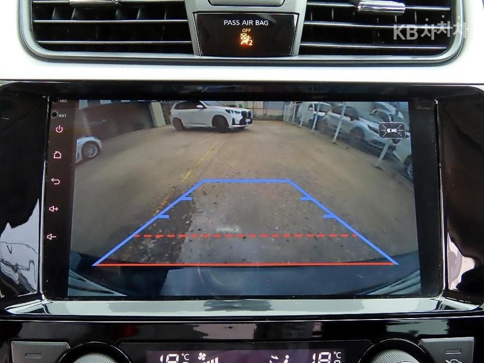 Нисан 알티마2.5 Smart CVT (Безстепенна) - 16