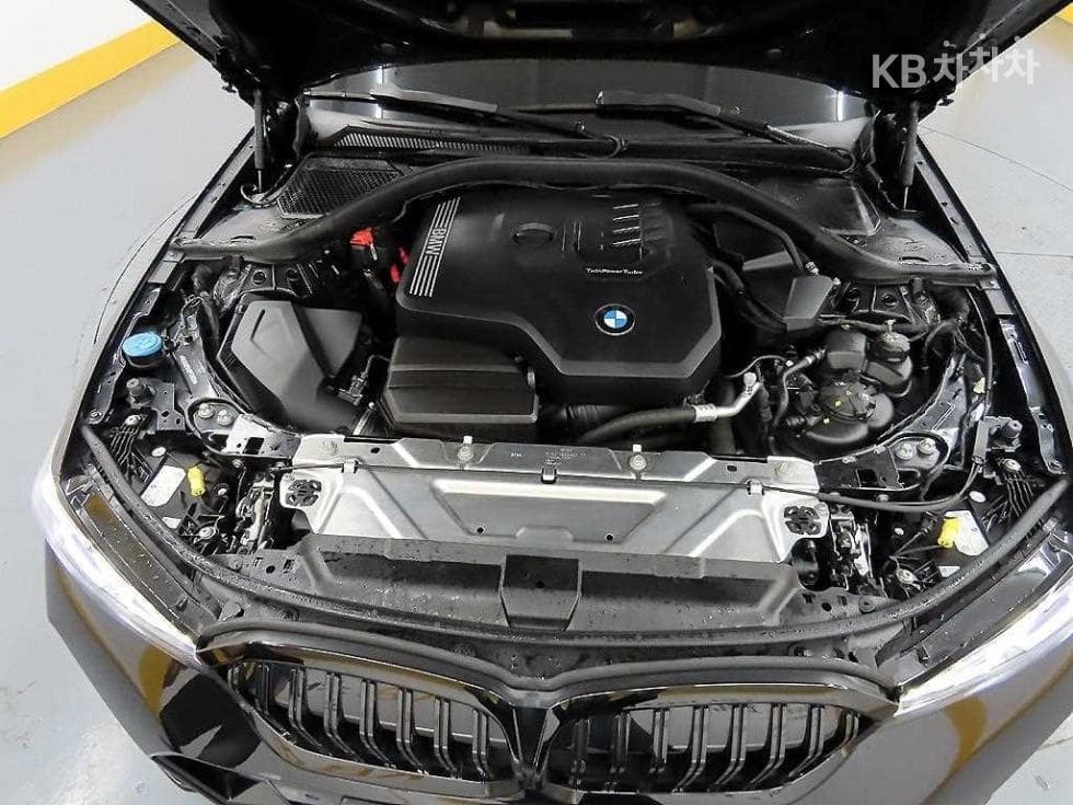 BMW 3 Series (G20)320i M Sport - 19